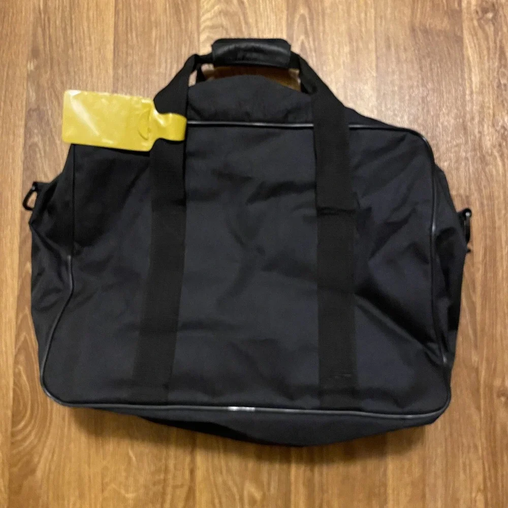 Vintage Marlboro Gear Duffle‎ Travel Bag Computer Laptop Overnight 90s
